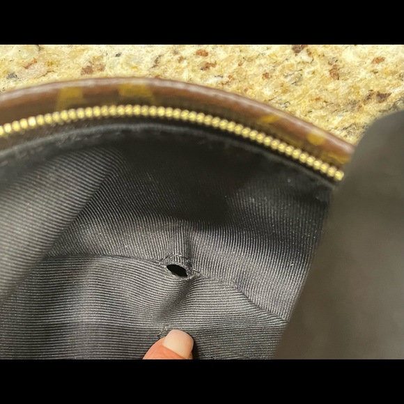 AUTH LOUIS VUITTON Palm Springs MINI Backpack - Picture 9 of 16